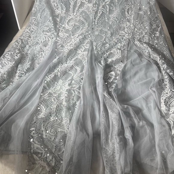 Candelite’s Shimmering Elegant Maxi Dress - Picture 7 of 9